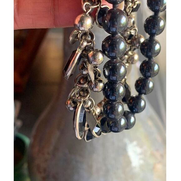 Vintage Black Gray Bracelet pair, in Silver Gold tone, Unmarked - Picture 1 of 3